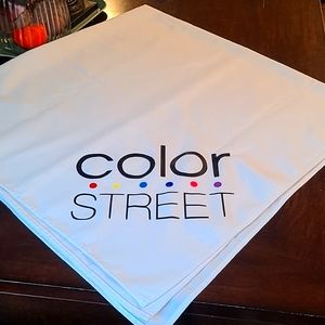 Color Street Table Runner